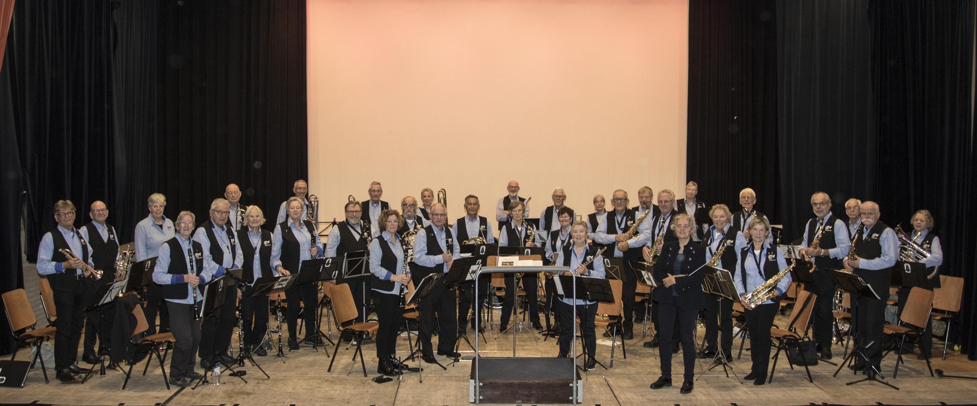 Groepsfoto van de Senioren Harmonie Helmond