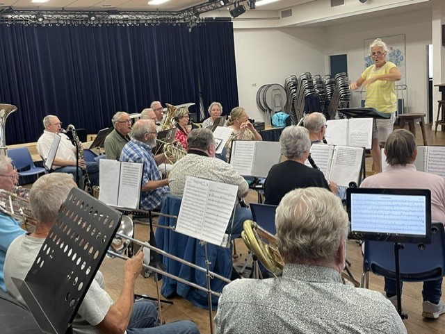 Eerste repetitie in het nieuwe oefenlokaal — foto 4