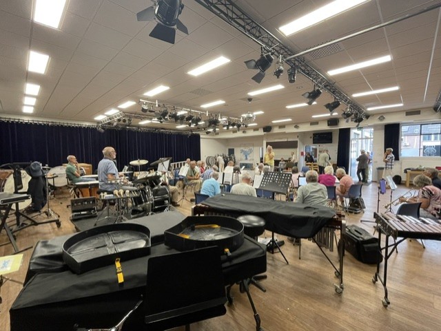 Eerste repetitie in het nieuwe oefenlokaal — foto 6